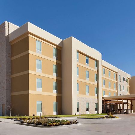 Home2 Suites By Hilton Lubbock Exterior photo