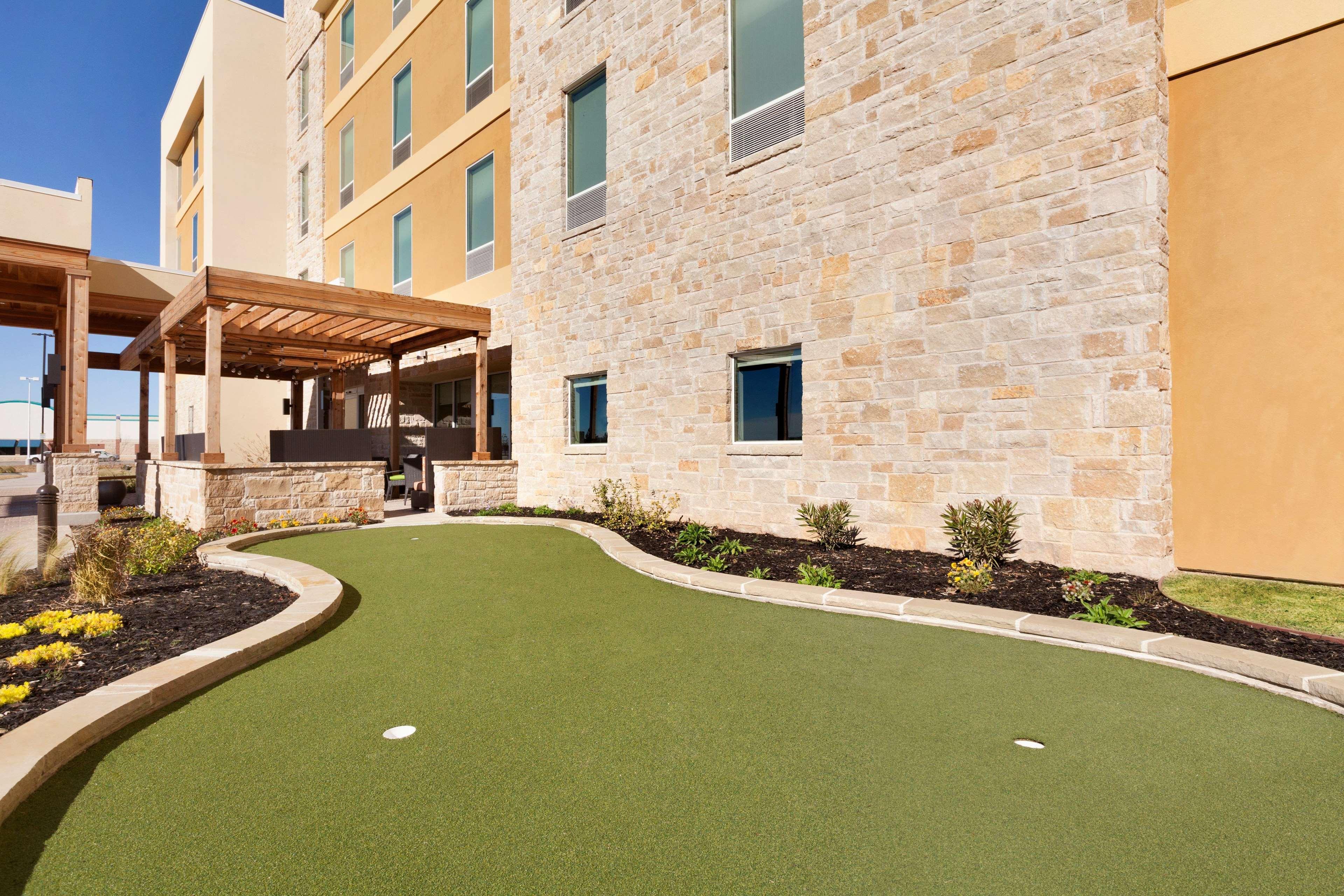 Home2 Suites By Hilton Lubbock Exterior photo